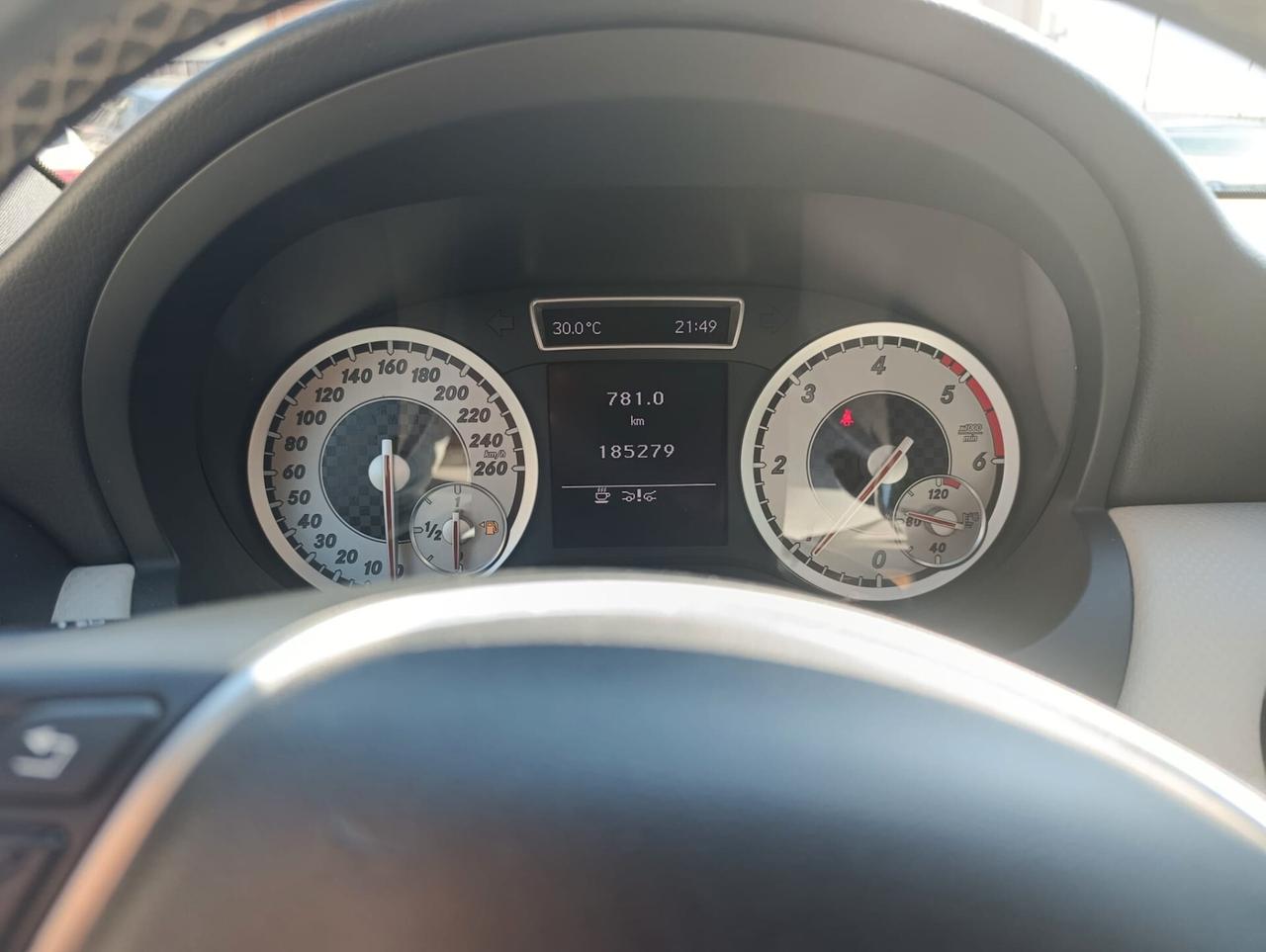 Mercedes-benz A 180 CDI BlueEFFICIENCY Sport
