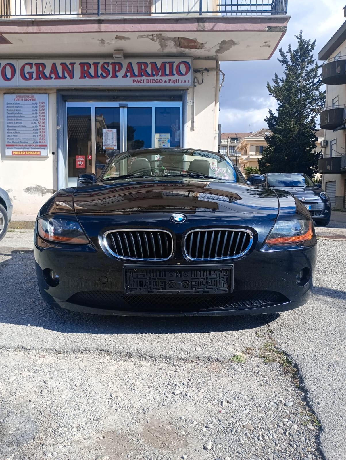 Bmw Z4 2.2i cat Roadster 170 cv anno 2005