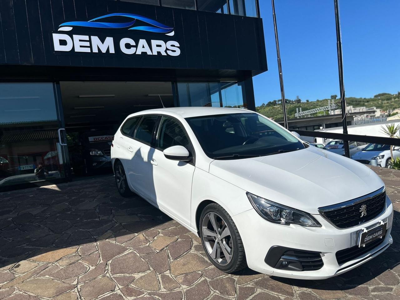 Peugeot 308 BlueHDi 120 S&S SW Allure