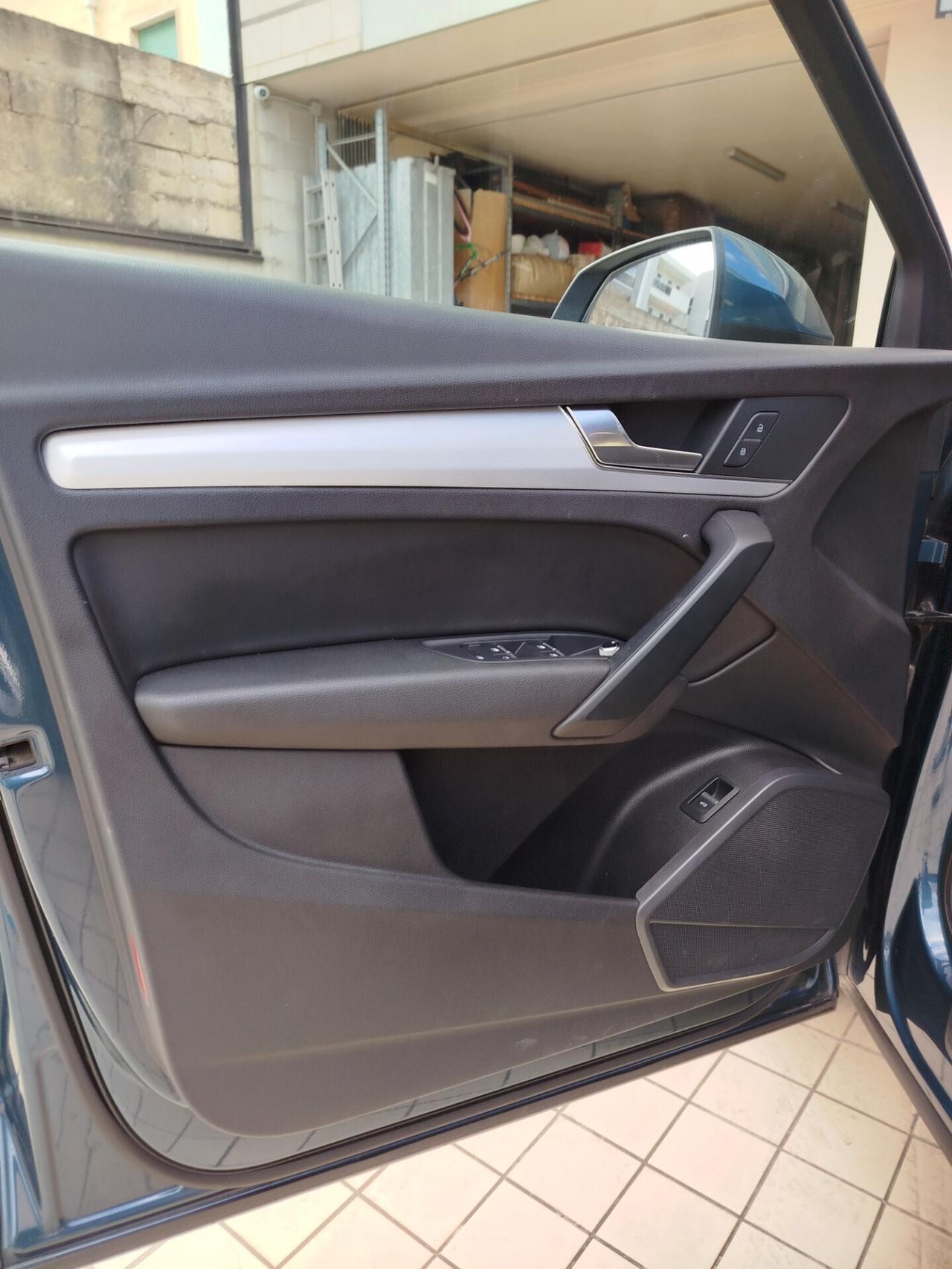 Audi Q5 2.0 TDI quattro S tronic line