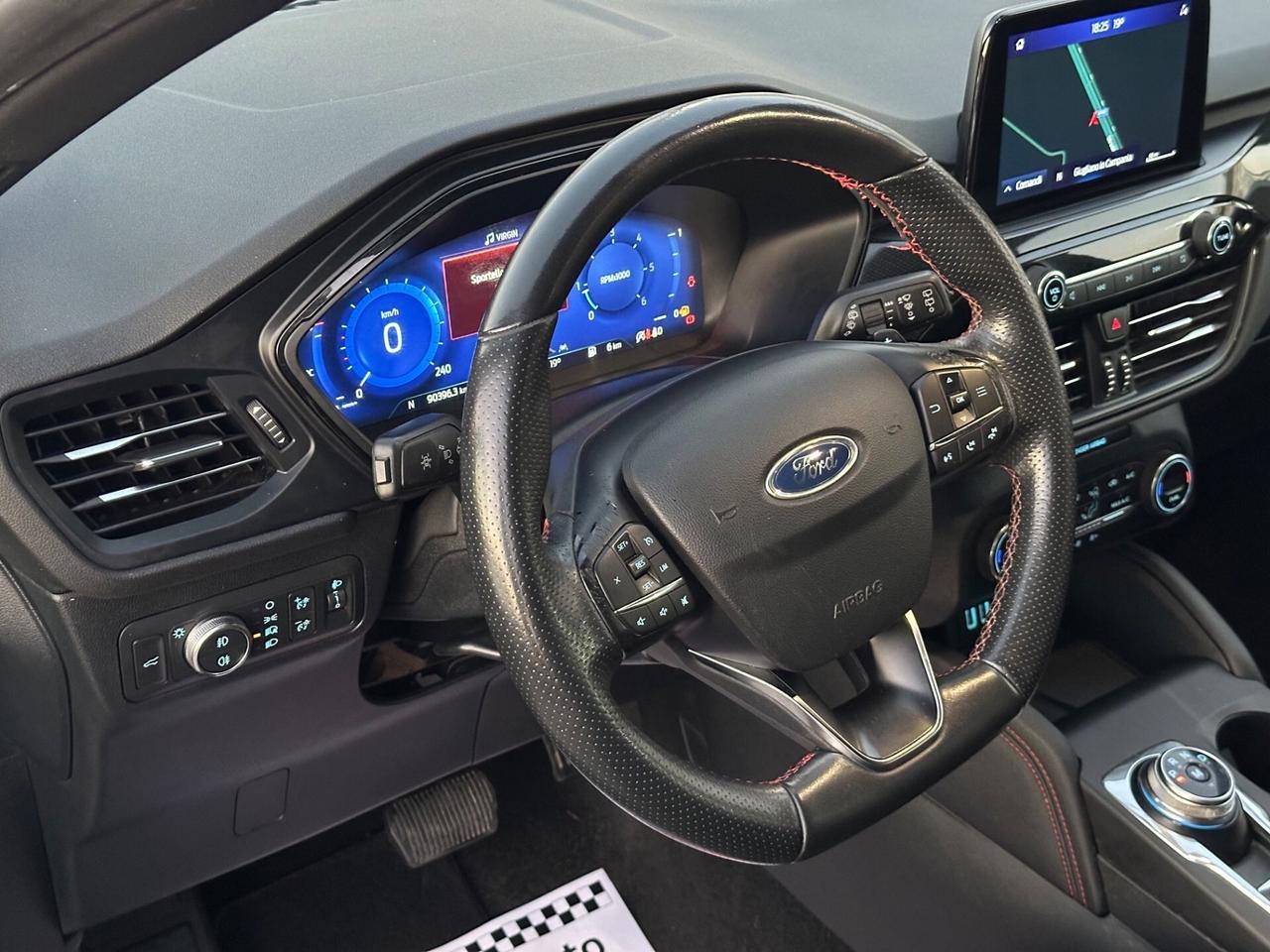 Ford Kuga 2021 1.5 120 CV aut. ST-Line DA VETRINA