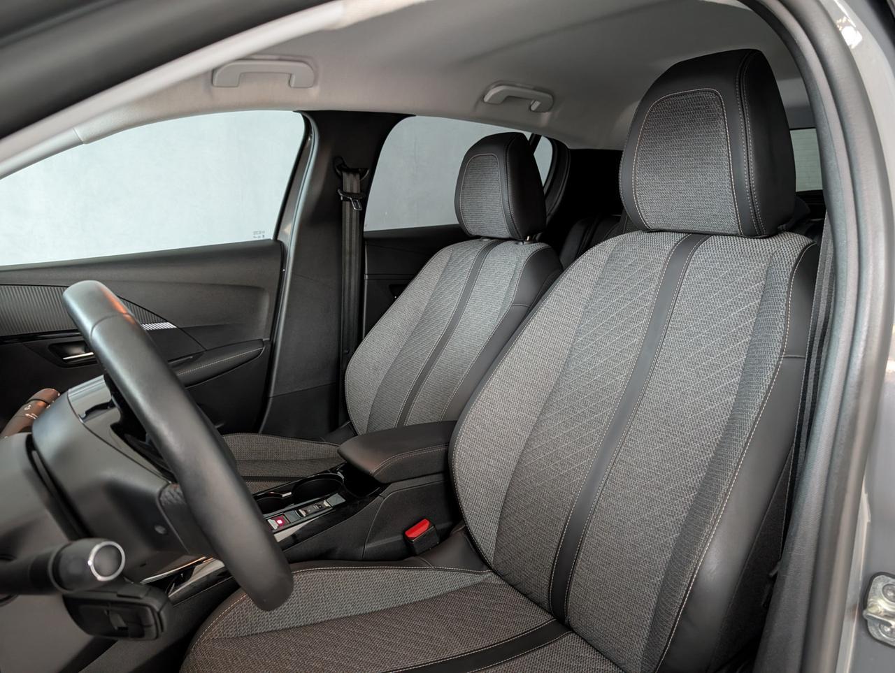 Peugeot 208 1.2 puretech 100cv Allure