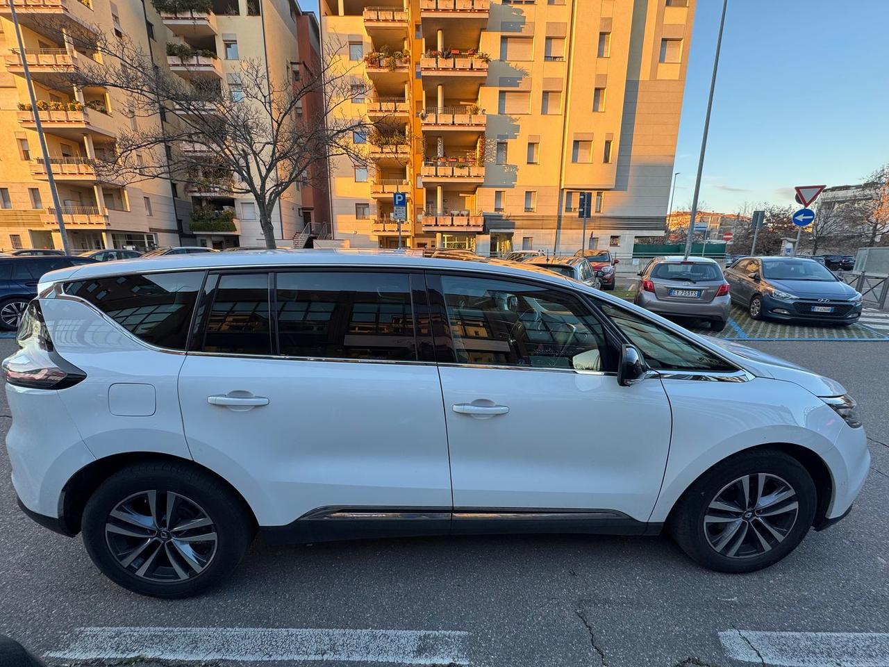 Renault Espace Initiale Paris 1.6 ENERGY dCi 160