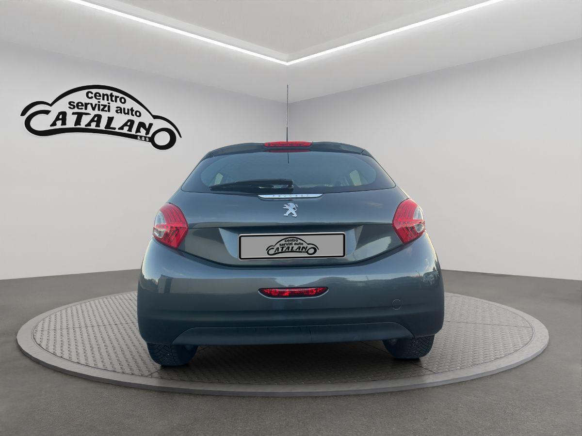 PEUGEOT - 208 - 1.4 HDi 68 CV 5p. Allure