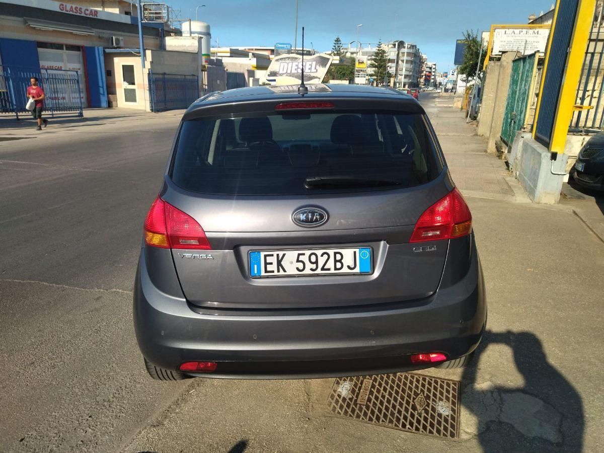 KIA Venga 1.4 CRDi 90 CV Active - 2012