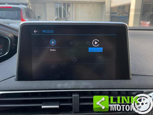 PEUGEOT 5008 BlueHDi 130 7 POSTI, AUTOMATICA