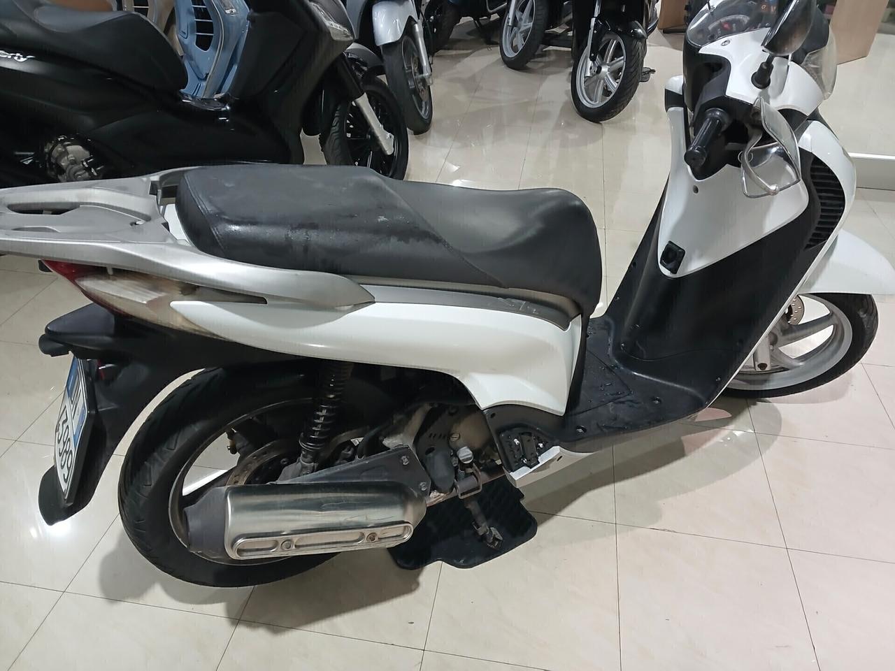 SH 125 GARANTITO 12 MESI