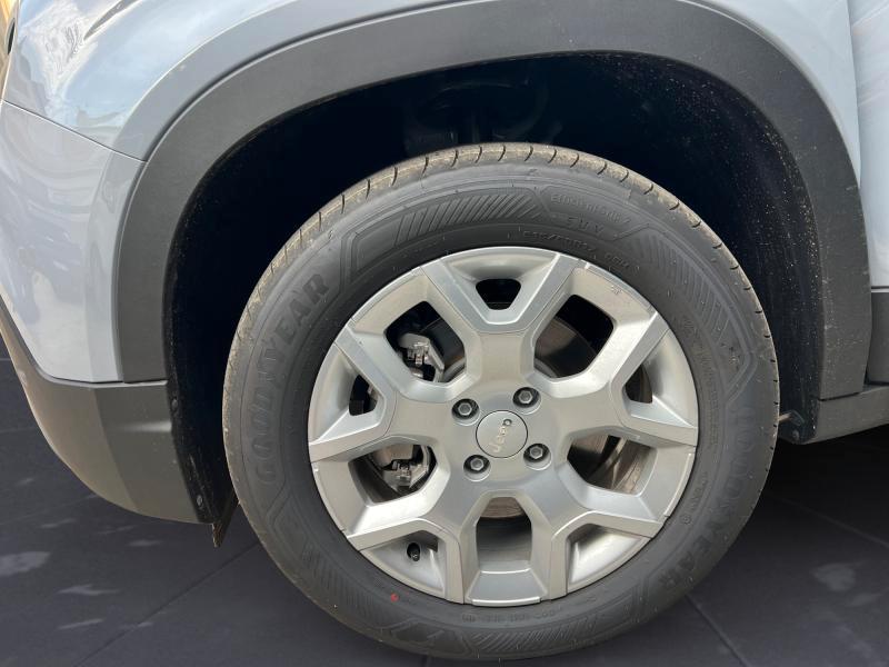 Jeep Avenger 1.2 turbo e-hybrid mhev Altitude 110cv edct6 KM0