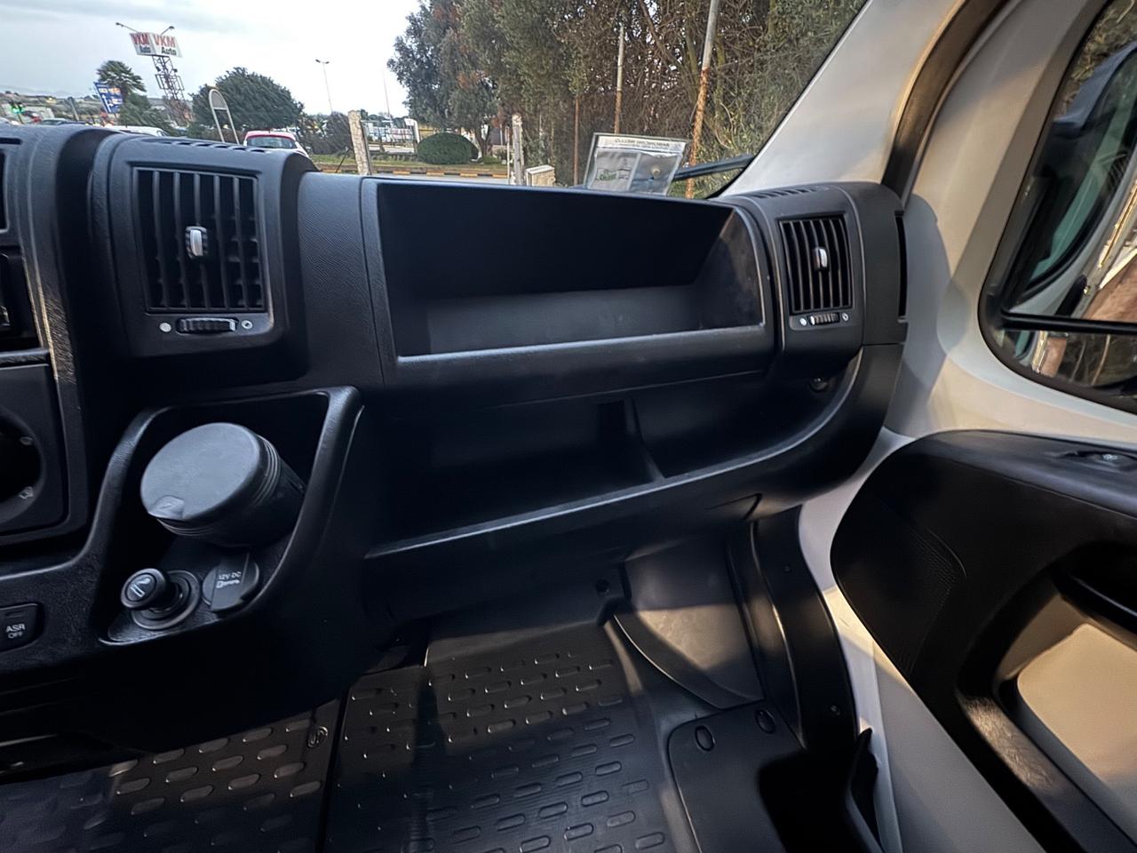 Peugeot Boxer 333 2.0 BlueHDi 130CV PLM-TM Furgone