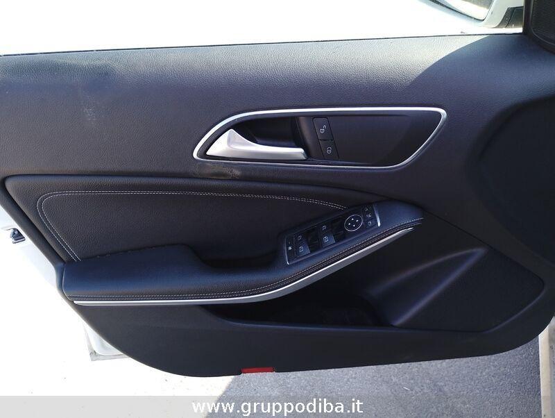 Mercedes-Benz Classe A - W176 Diesel a 180 cdi sport e6