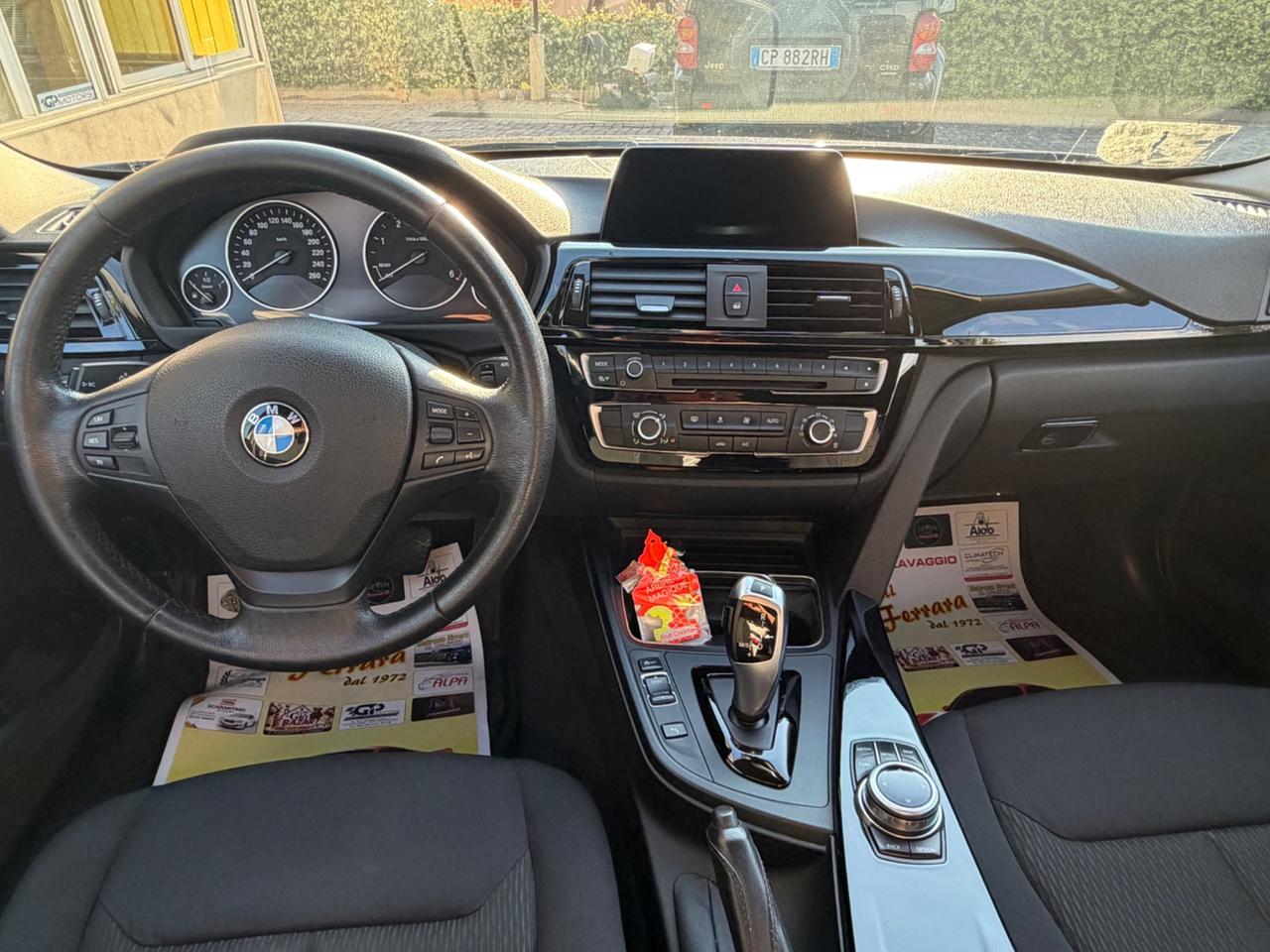 Bmw 320 320d Efficient Dynamics Touring Business Advantage aut.