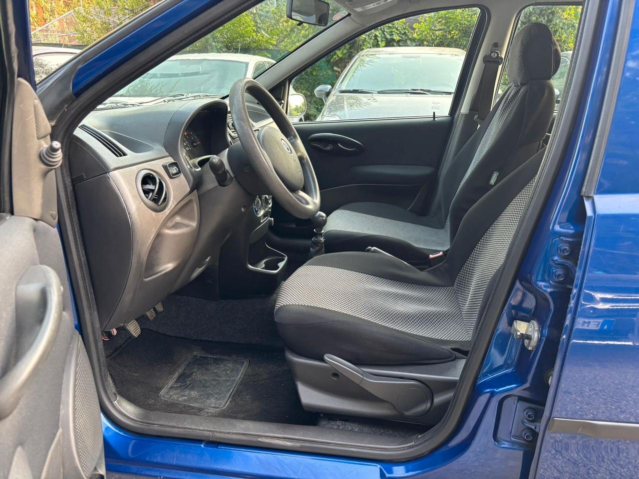 Fiat Punto Classic 1.2 5 porte Natural Power OK Neopatentati
