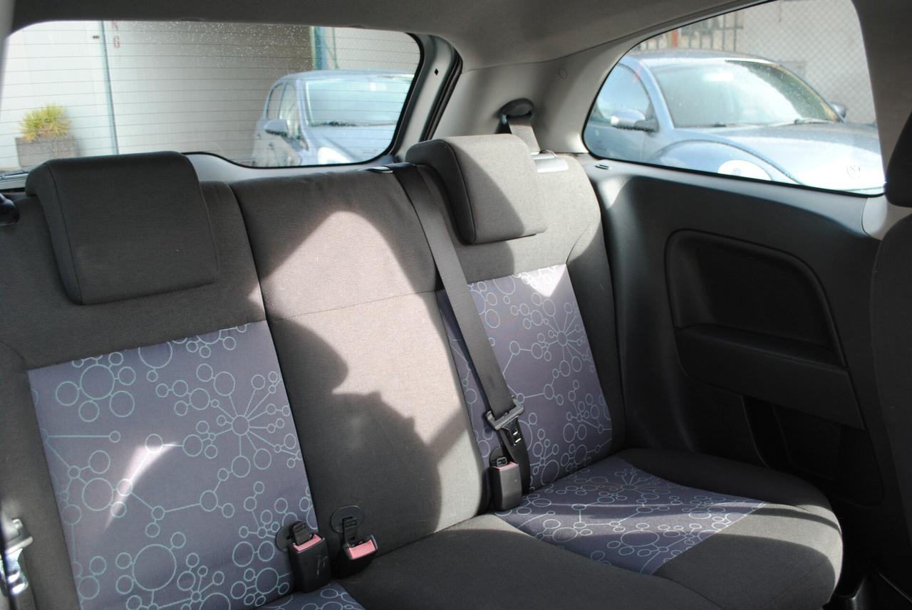 FORD FIESTA 1.2 75 CV OK NEOPATENTATI