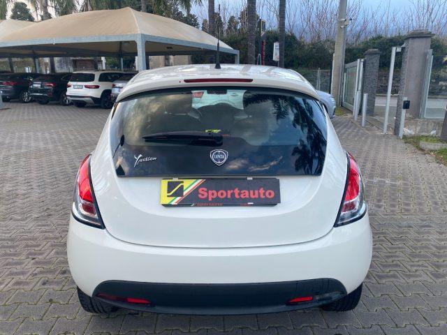 LANCIA Ypsilon 1.3 MJT 16V 95 CV 5 porte S&S Silver