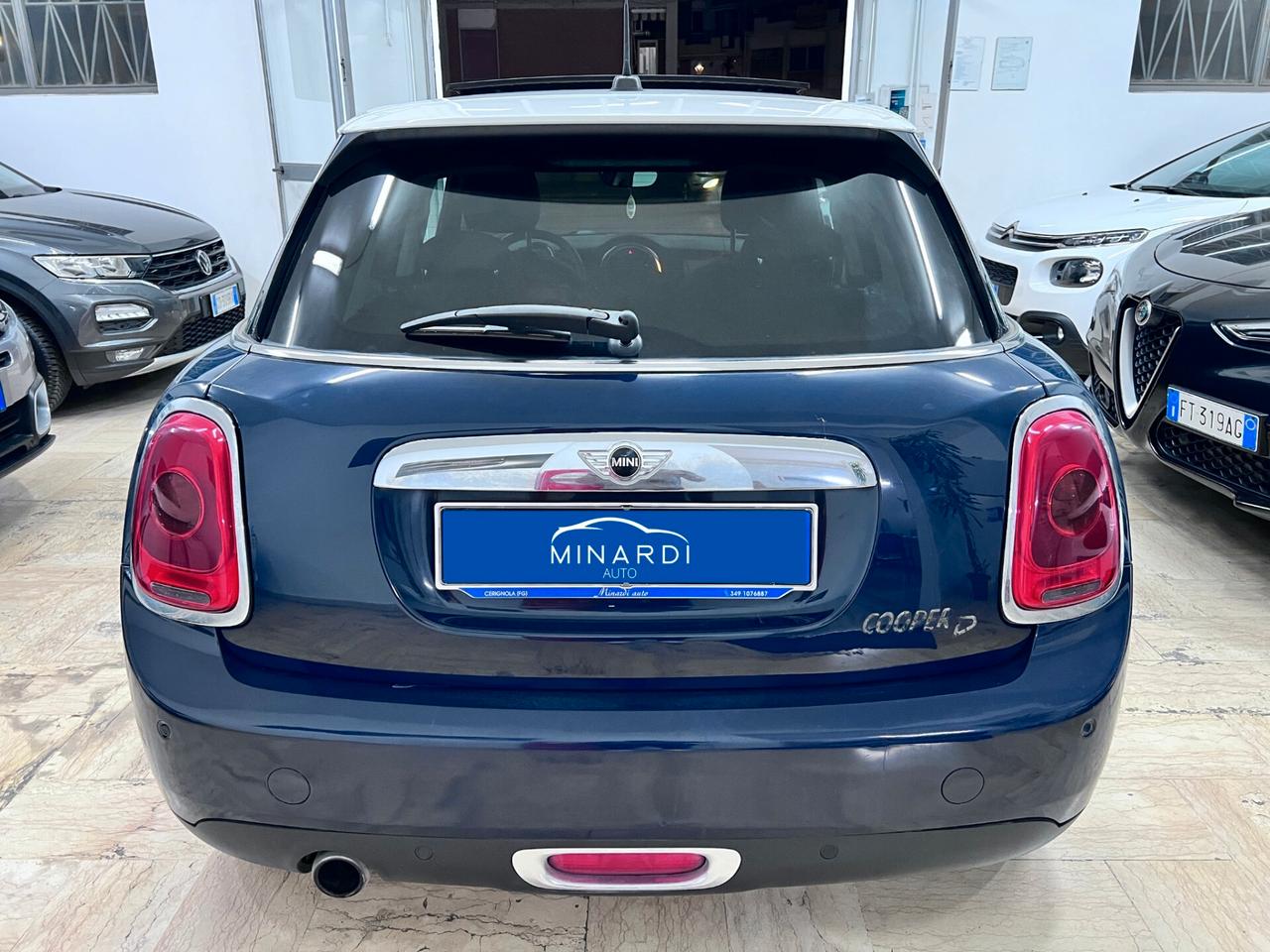 Mini 1.5 Cooper D Business 5 porte
