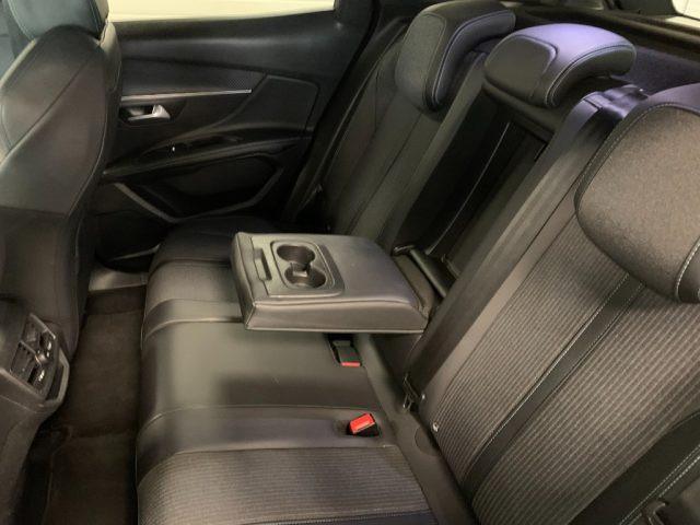 PEUGEOT 3008 EAT8 Allure Pack Automatico 1.5 BlueHDi