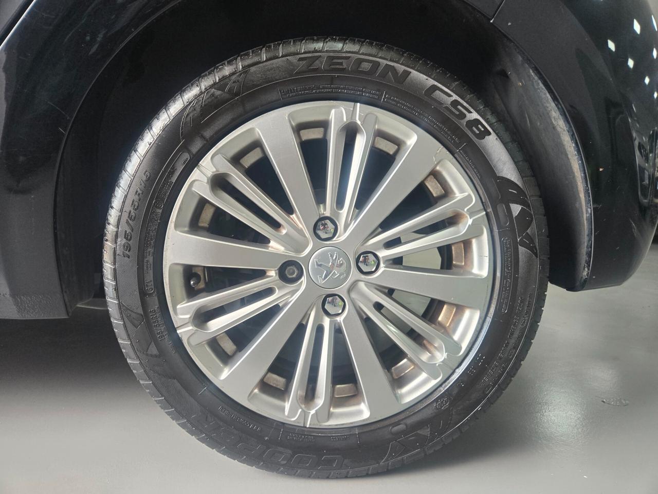 Peugeot 208 PureTech 82 5 porte Active