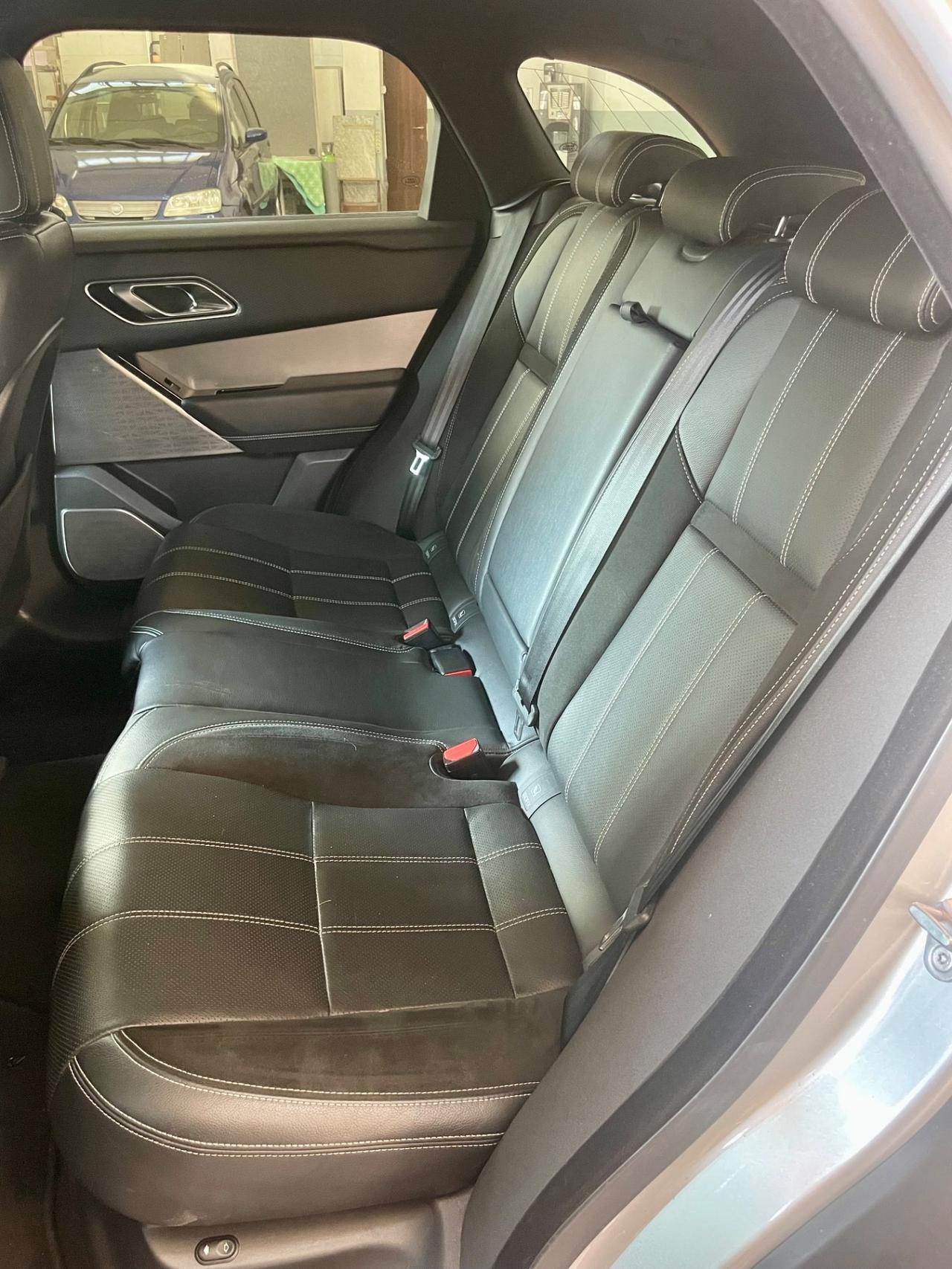 Land Rover Range Velar 2.0D R-Dynamic HSE