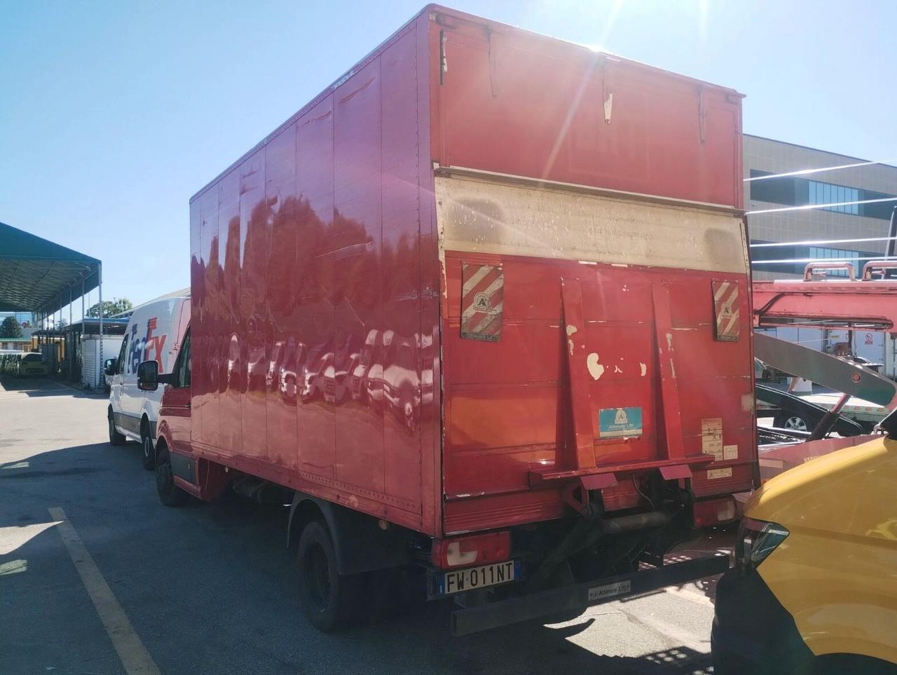 VOLKSWAGEN CRAFTER 177cv con SPONDA