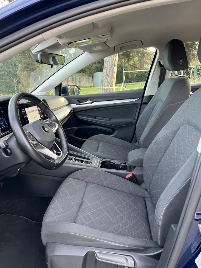 Volkswagen Golf 1.0 eTSI EVO DSG Life