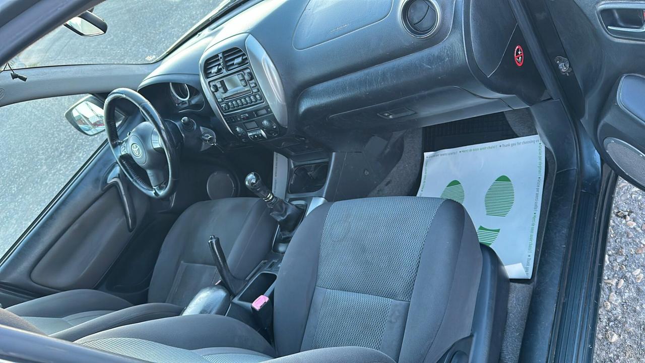 Toyota RAV 4 RAV4 2.0 Tdi D-4D cat 5 porte Sol