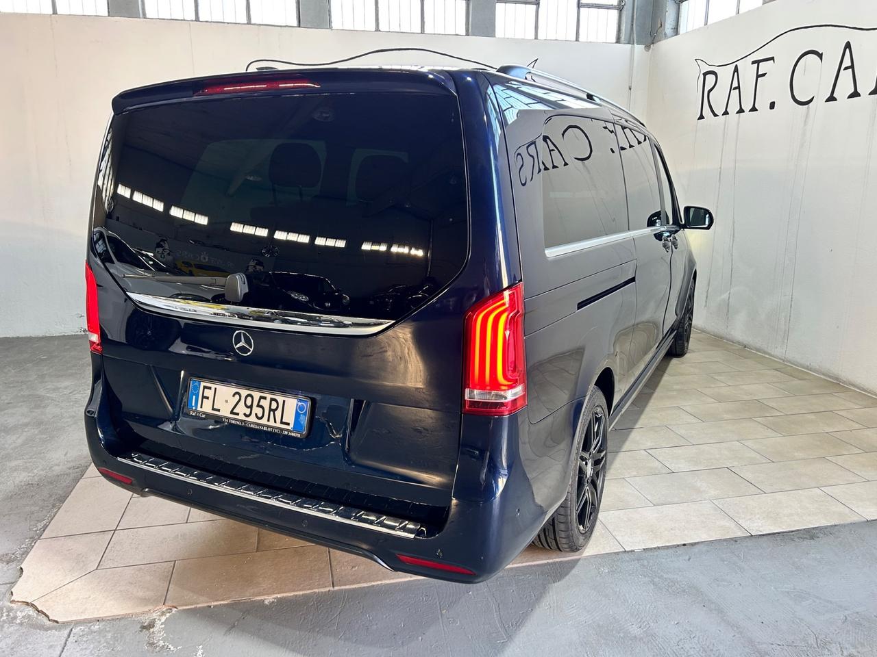 Mercedes-benz V 250 d Automatic 4Matic Premium Extralong