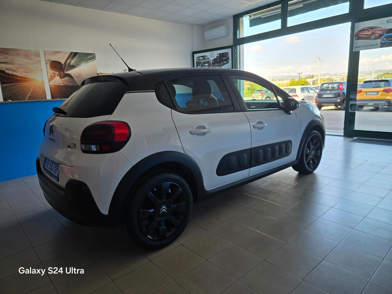 Citroen C3 PureTech 82 S&S Shine