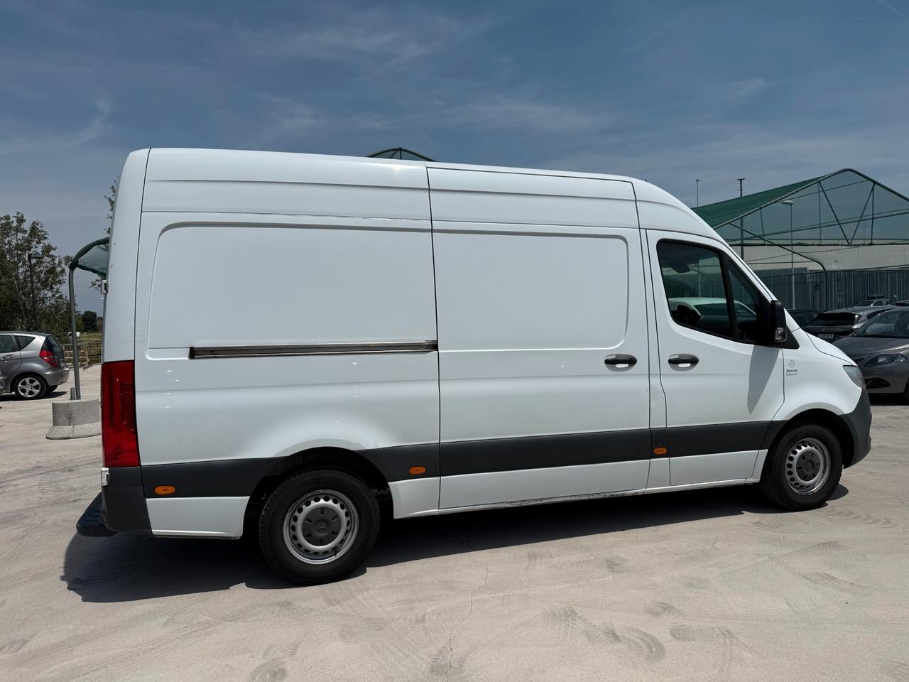 Mercedes-benz Sprinter F37/35 316 CDI RWD L2H2