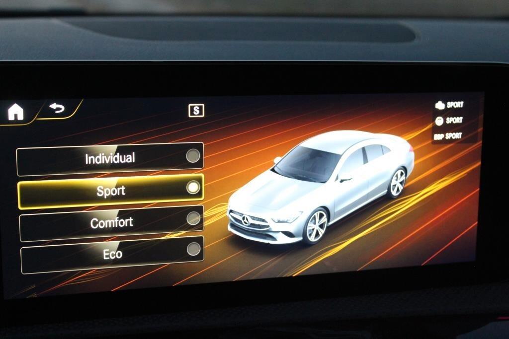 MERCEDES CLA aut. Sport *Tetto Apr. *Luci Ambiente