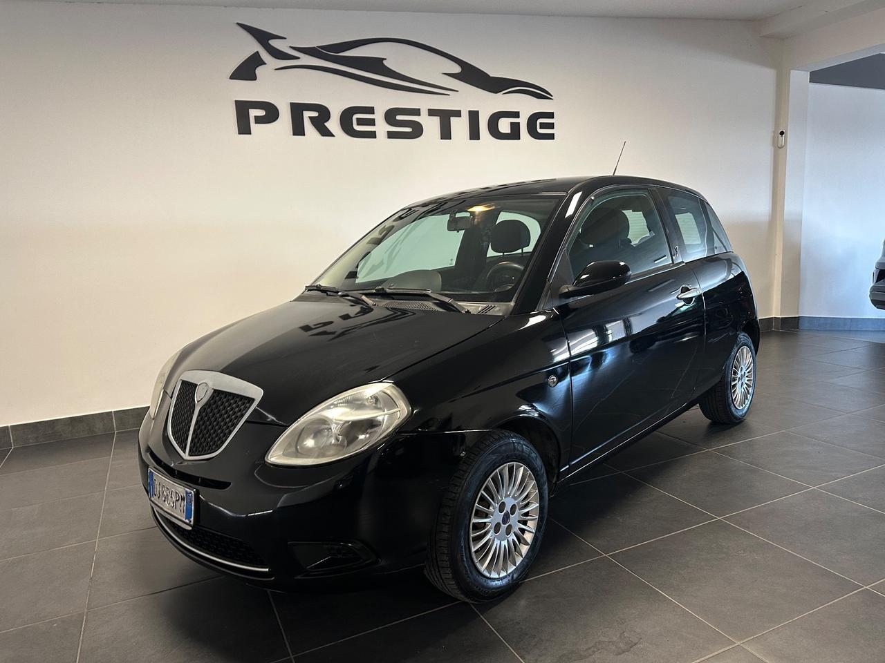 LANCIA YPSILON 1.3 MJT 75CV NEOPATENTATI