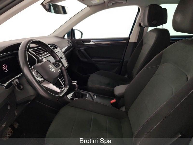 Volkswagen Tiguan 2.0 TDI 150 CV SCR DSG Elegance