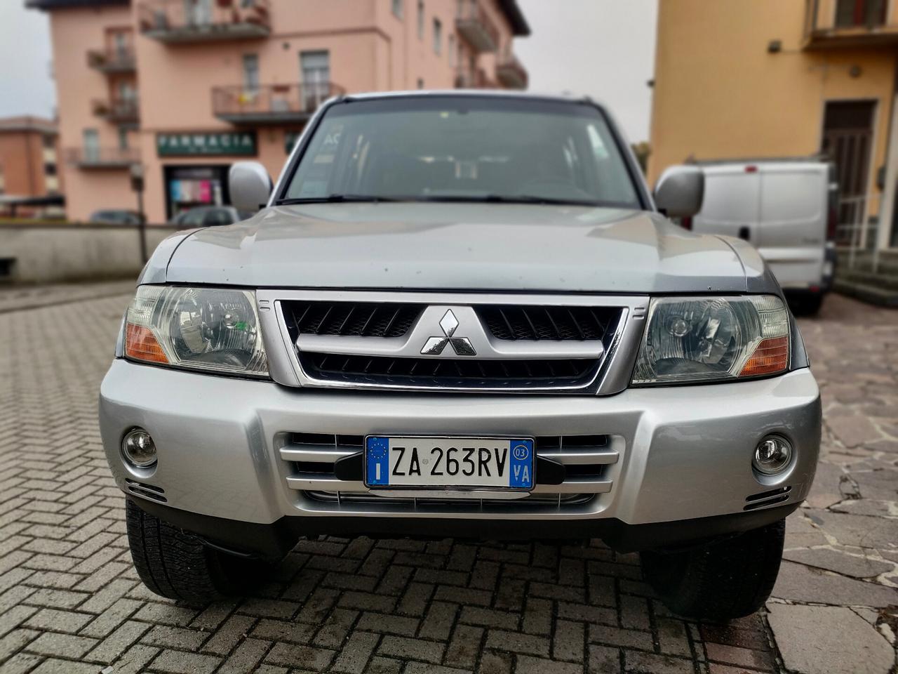 Mitsubishi Pajero 3.2 16V DI-D 7P+GANCIO
