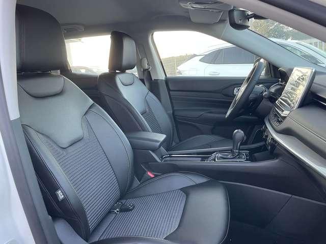 Jeep Compass Compass 1.5 turbo t4 mhev Altitude 130 CV dct Km 0
