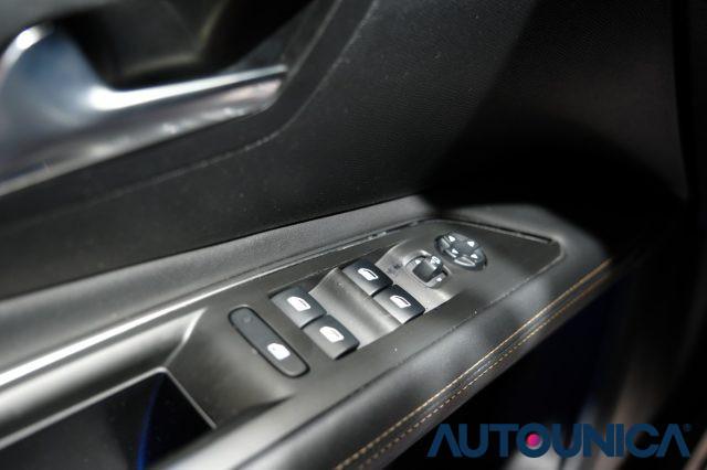 PEUGEOT 3008 PURETECH TURBO 130 S&S EAT8 GT LINE