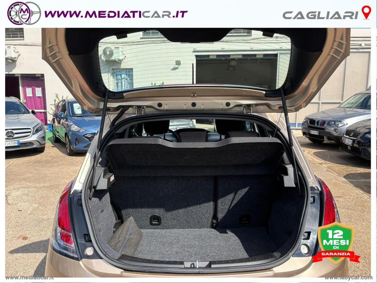 LANCIA Ypsilon 1.2 69 CV 5p. GPL Ecochic Gold
