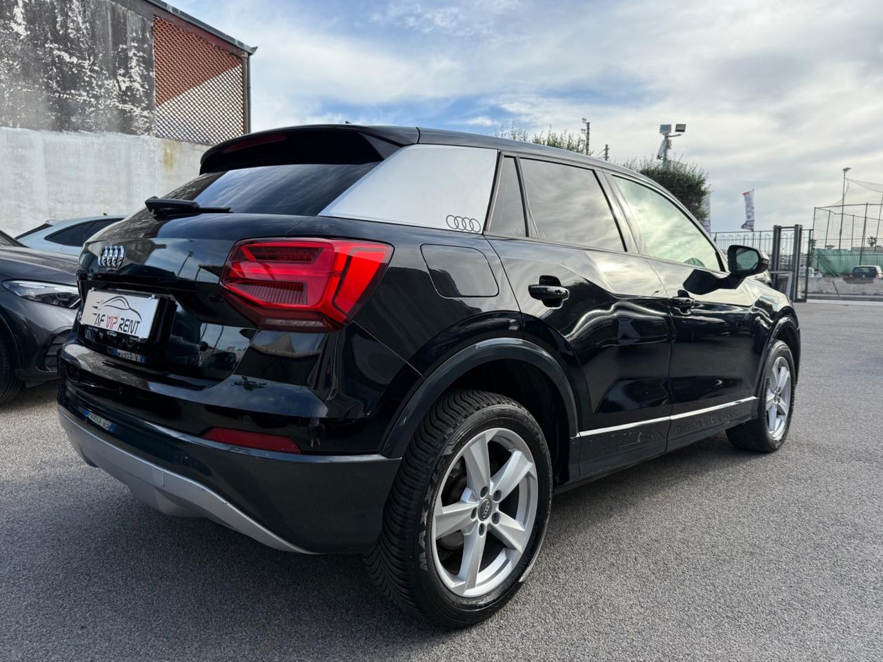 Audi Q2 30 TDI Business Design