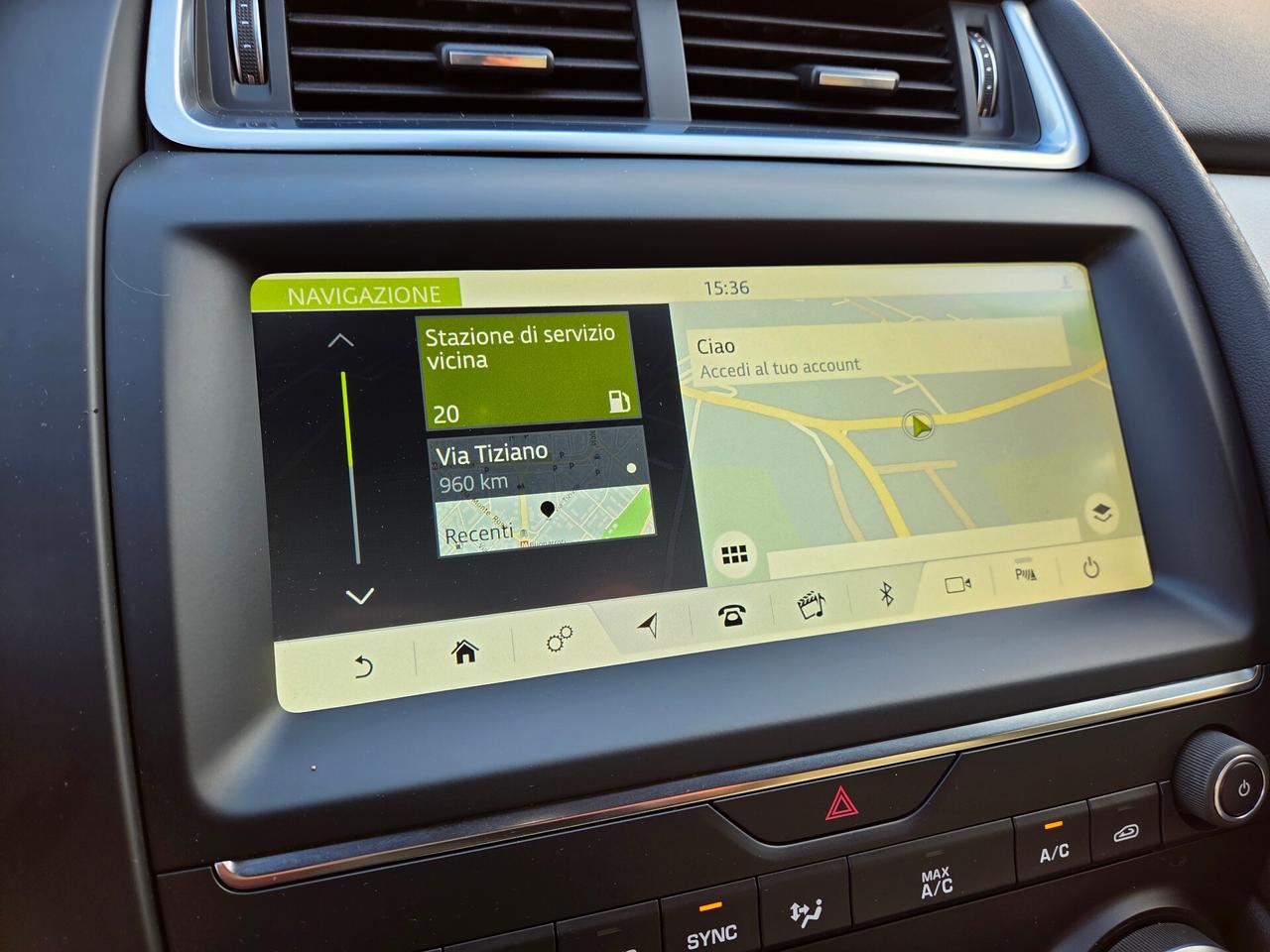 Jaguar E-Pace 2.0D 180 CV AWD aut. R-Dynamic S