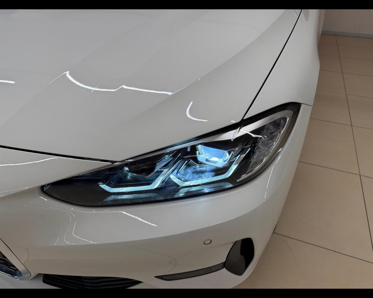 BMW Serie 4 Cpé(G22/82) - 420d 48V xDrive Coupé Sport