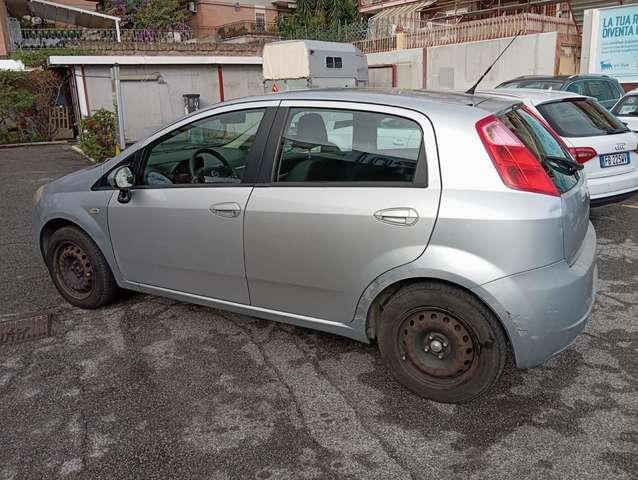 Fiat Grande Punto Grande Punto 5p 1.3 mjt 16v Active 75cv