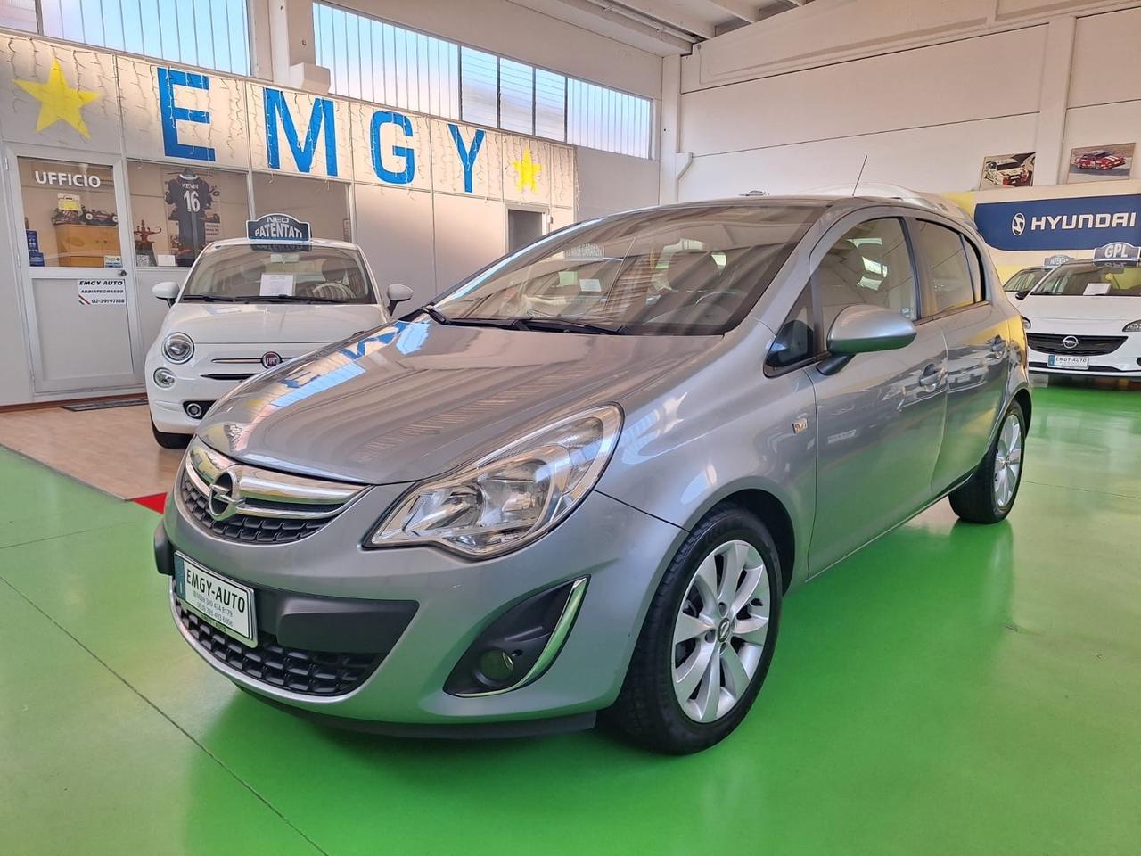 Opel Corsa 1.2 benzina 5 p. Automatico