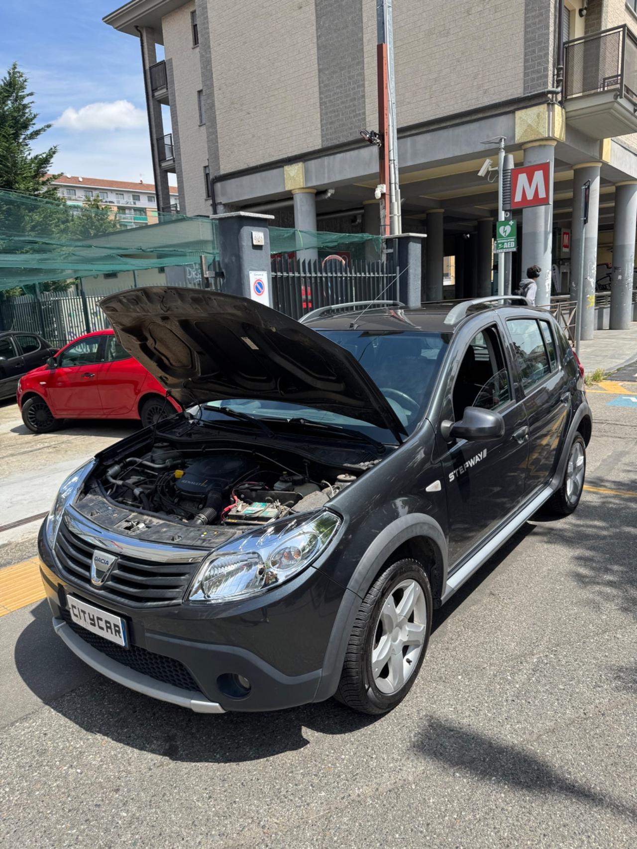 Dacia Sandero Stepway 1.6 90CV benz