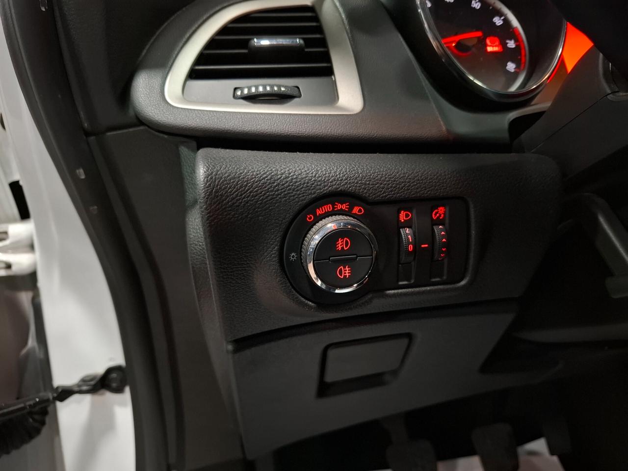 Opel Astra 1.4 benzina Sport NEOPATENTATO