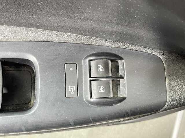 Fiat Doblò 2.0 MJT PC Combi N1 SX E5+