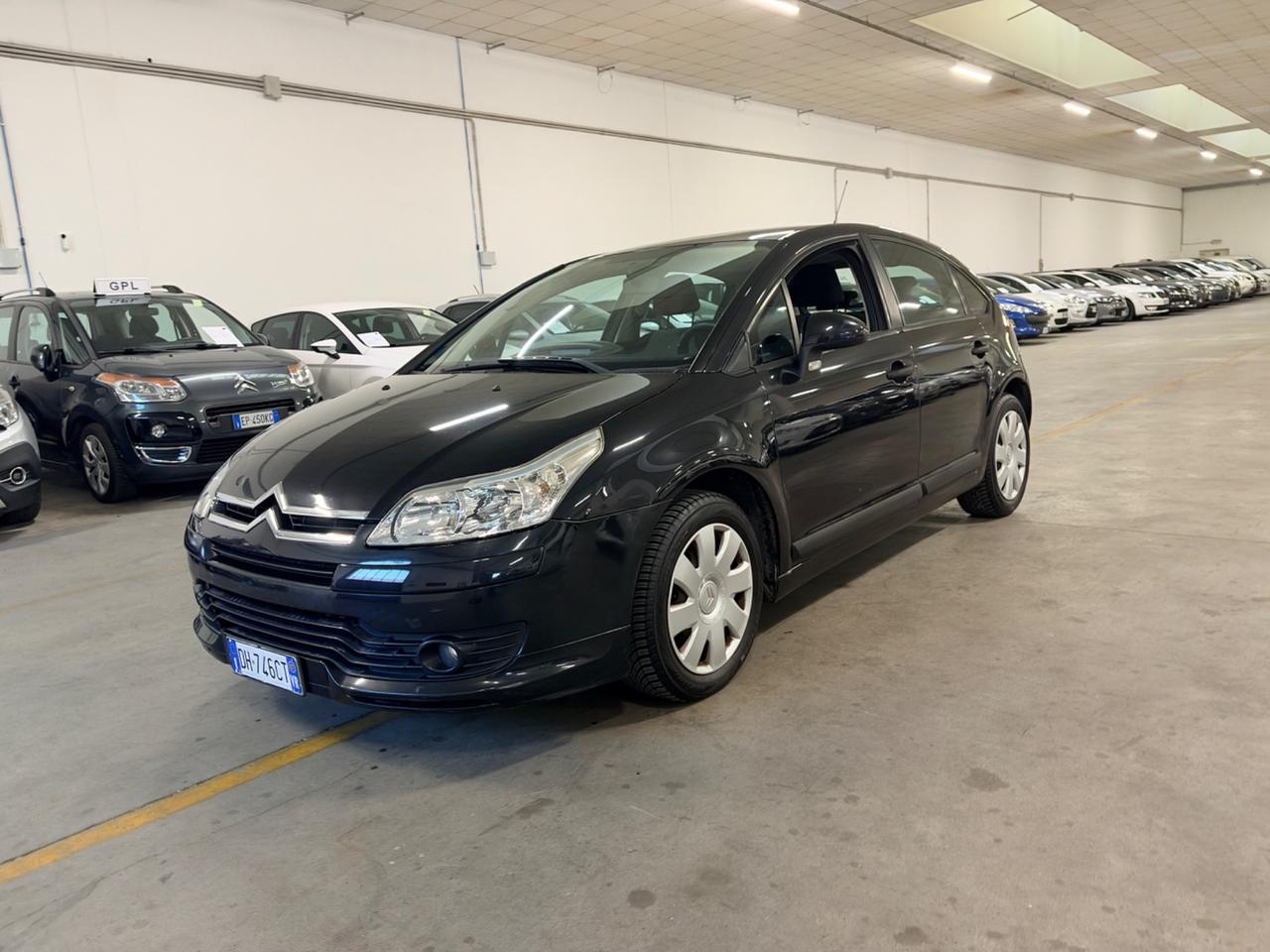 Citroen C4 1.4 Elegance GPL