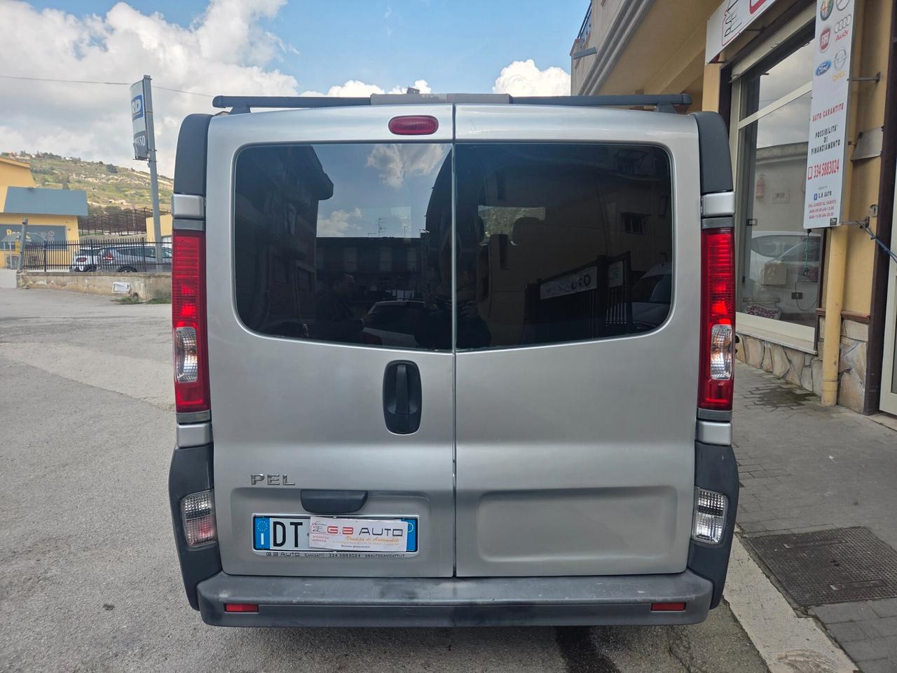 OPEL VIVARO 9 POSTI 2.0 115 CV KM CERTIFICATI