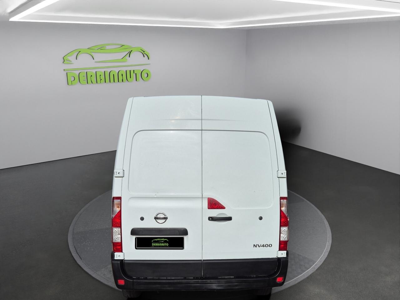 Nissan NV300 non 2300