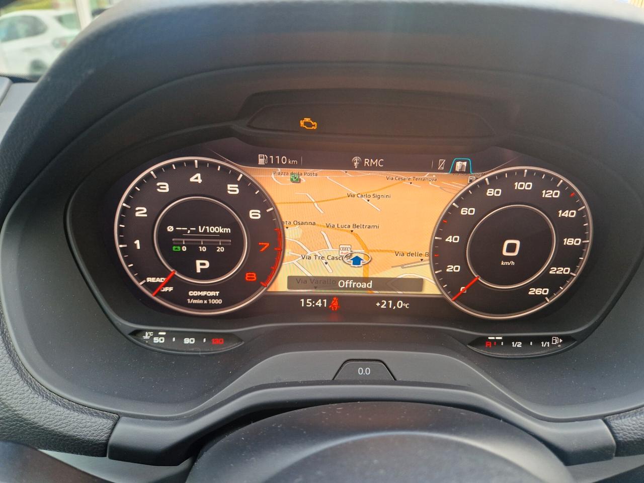 Audi Q2 35 TFSI S tronic Identity Black