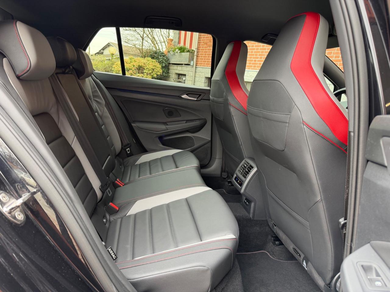 Volkswagen Golf GTI 2.0 TSI 245cv