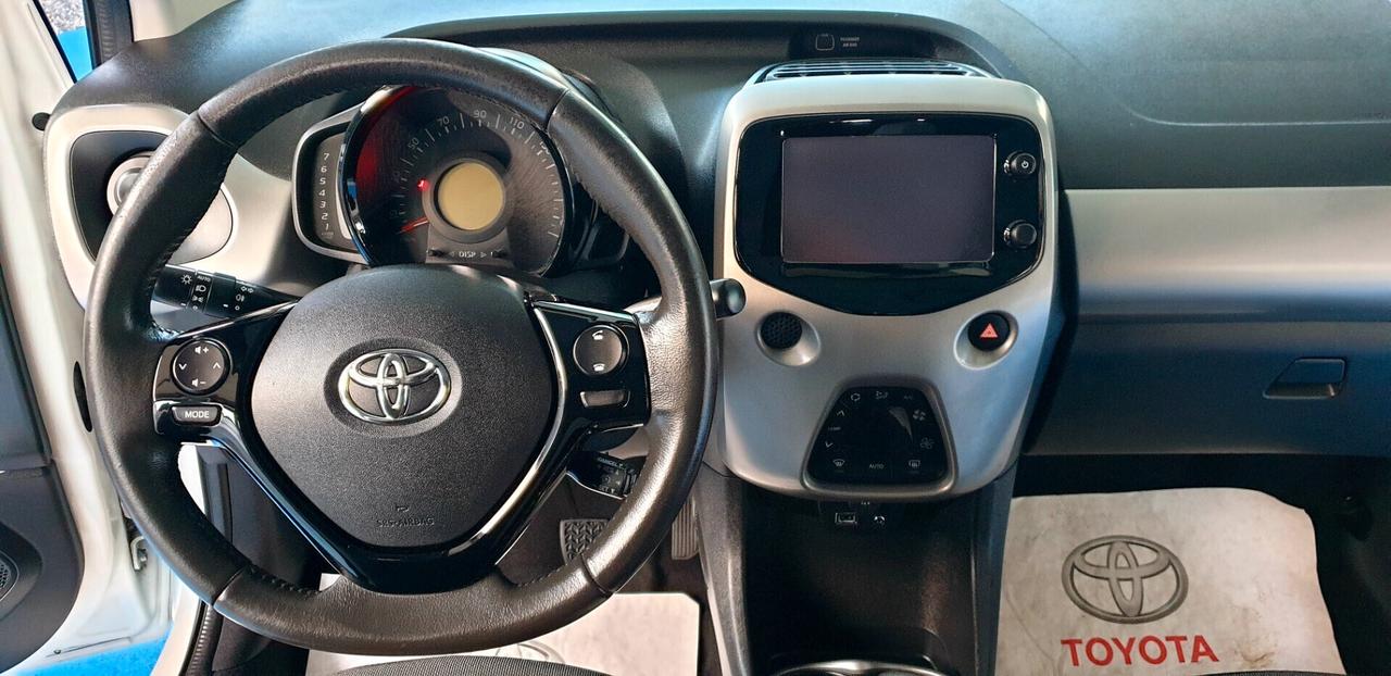 TOYOTA AYGO ANNO 2015 1.0 BENZINA KM 78 MILA EURO 6/B