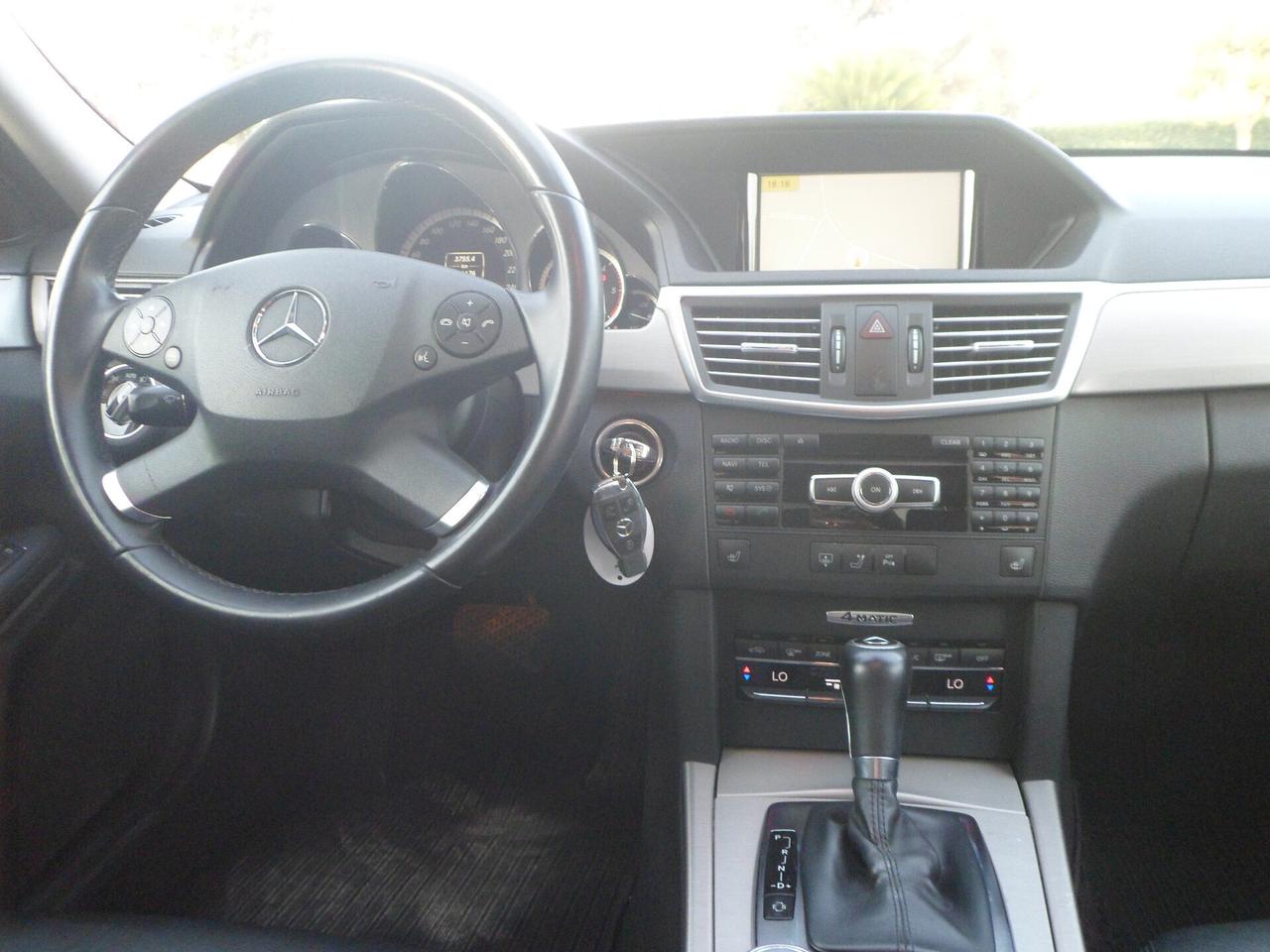 Mercedes-benz E 250 Cdi BlueEfficiency 4matic Amg